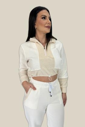 Imagem de Conjunto calça + blusão cropped de moletom com pelinho
