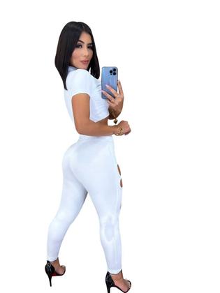 Imagem de Conjunto Calça em Gotas e Cropped Decotado em Gotas com Bojo Leve