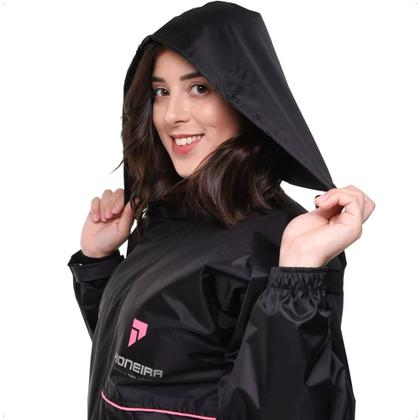 Imagem de Conjunto Capa de Chuva Feminino Com Capuz Tamanho P Preto Impermeável Motoqueiro Nylon 0,20mm Pioneira - 1101-F-PRE-P
