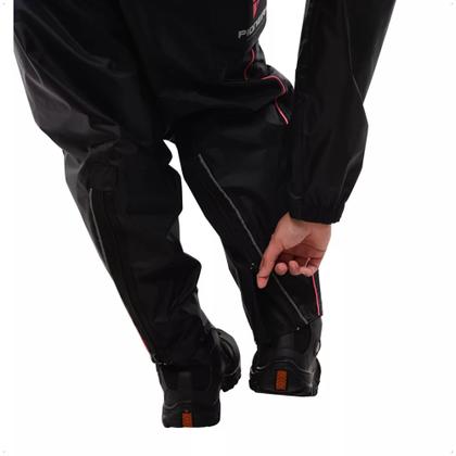 Imagem de Conjunto Capa de Chuva Feminino Com Capuz Tamanho P Preto Impermeável Motoqueiro Nylon 0,20mm Pioneira - 1101-F-PRE-P