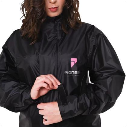 Imagem de Conjunto Capa de Chuva Feminino Tamanho P Preto Impermeável Motoqueiro Nylon 0,20mm Pioneira - 1801-F-PRE-P