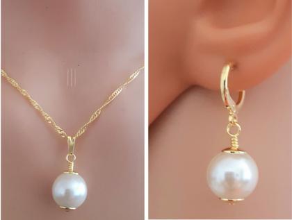 Conjunto Colar e Brinco Bola Pérola Folheado Ouro 18k Antialérgico - MIXFOLHEADOS Imagem de Conjunto Colar e Brinco Bola Pérola Folheado Ouro 18k Antialérgico