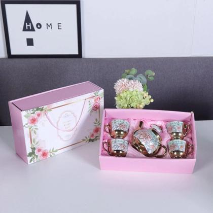 Imagem de conjunto com 4 xícaras e 1 bule/chaleira Azul  Sofisticação Clássica e Atemporal Porcelana