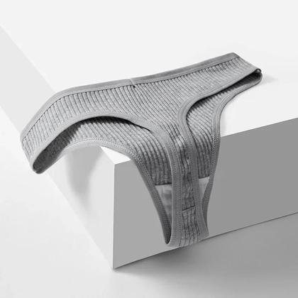 Imagem de Conjunto de 10 Calcinhas Lisas de Algodão - Conforto e Maciez para o Dia a Dia