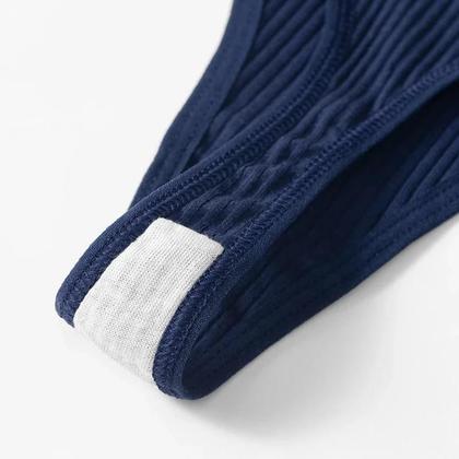 Imagem de Conjunto de 10 Calcinhas Lisas de Algodão - Conforto e Maciez para o Dia a Dia