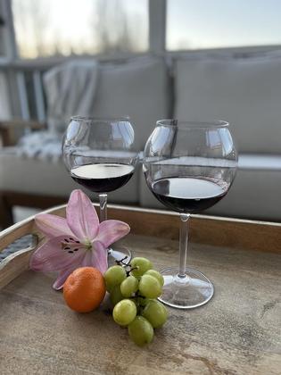 Imagem de Conjunto de 2 taças de vinho flutuantes BubbleWally de 530 ml à prova de estilhaçamento