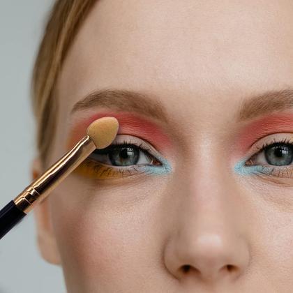 Imagem de Conjunto de 5 Aplicadores de Sombra UorPhoto - Esponja Dupla Face