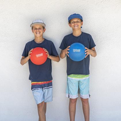 Imagem de Conjunto de 6 polegadas Playground Ball GoSports de 8,5 polegadas com bolsa de transporte e bomba
