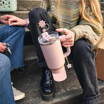 Imagem de Conjunto de 9 Rolhas à Prova de Derramamento para Copos - Com Capas Decorativas de Palha e Flor