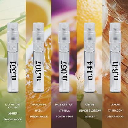 Imagem de Conjunto de amostras de perfume Noteworthy Signature com 15 amostras