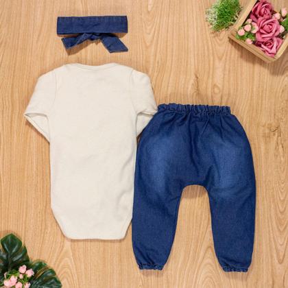 Imagem de Conjunto de bebê body e calça com faixa bege