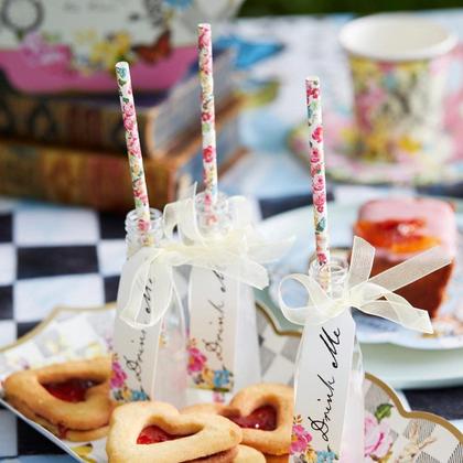 Imagem de Conjunto de bebidas Talking Tables Truly Alice Tea Party (pacote com 6)