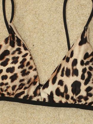 Imagem de Conjunto de Biquini estampa Leopardo Top Triangulo transpassado  com varias amarrações e tanga Fio Dental marquinha