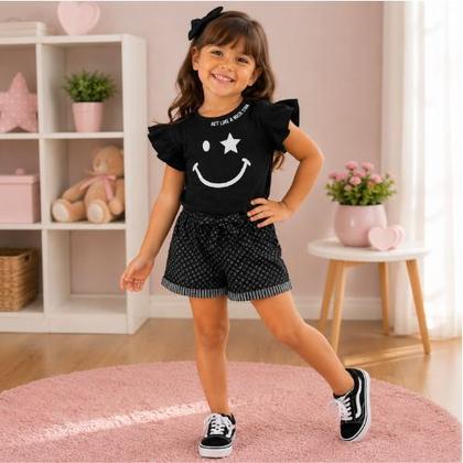 Imagem de Conjunto de Blusa e Shorts Cativa