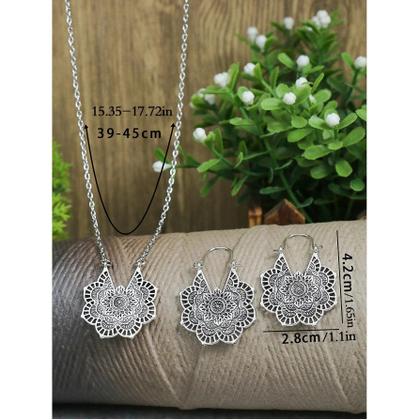 Imagem de Conjunto de Brincos e Colar com Pingente de Metal - Estilo Étnico