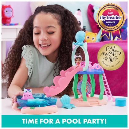 Imagem de Conjunto de Brinquedos Gabby's Dollhouse - Piscina Purrific com Gabby e MerCat