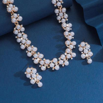 Imagem de Conjunto De Colar E Brincos De Pérola Brilhante Com Strass Para Mulheres Acessórios De Festa