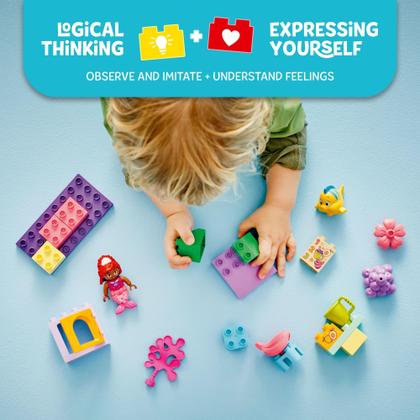 Imagem de Conjunto de construção LEGO DUPLO Disney Ariel and Flounder's Café Stand