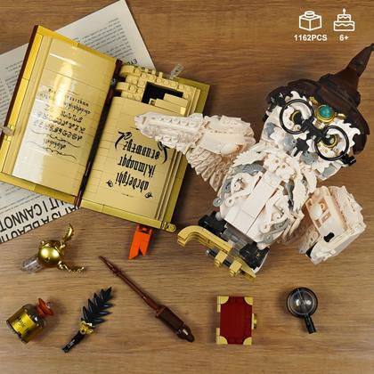 Imagem de Conjunto de construção QLT QIAOLETONG MOC Magic Owl Animal com 1162 unidades