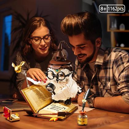 Imagem de Conjunto de construção QLT QIAOLETONG MOC Magic Owl Animal com 1162 unidades