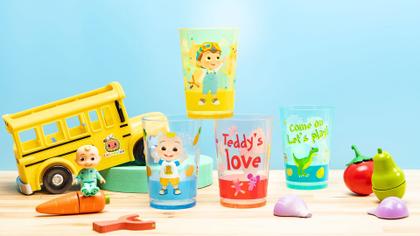 Imagem de Conjunto de copos Nesting Zak Designs CocoMelon Kids, 430 ml, pacote com 4