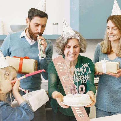 Imagem de Conjunto de decorações de aniversário 60º para Woman Sash Crown Cake Topper