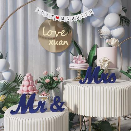 Imagem de Conjunto de decorações de casamento VIOPVERY Large Blue Mr and Mrs Sign