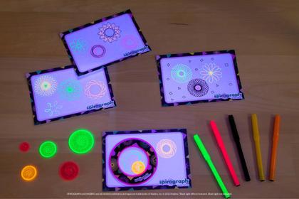 Imagem de Conjunto de desenho Spirograph Neon com marcadores de néon para crianças com mais de 8 anos