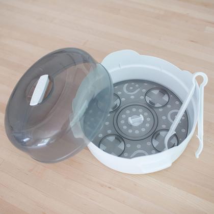 Imagem de Conjunto de esterilizador a vapor de microondas Dr. Brown's com garrafas e acessórios