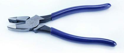 Imagem de Conjunto de ferramentas Klein Tools 92906 Basic com alicate, decapador de fios