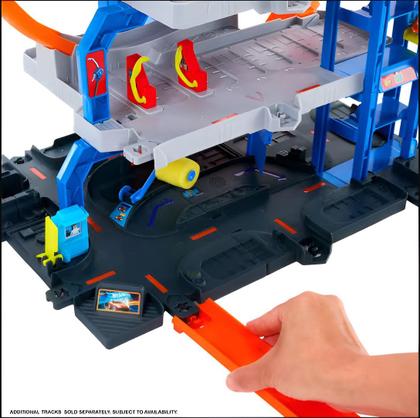 Imagem de Conjunto de garagem Hot Wheels MEGA Loop com 1 Carrinho e 1 Helicóptero de Brinquedo Mattel JBM74