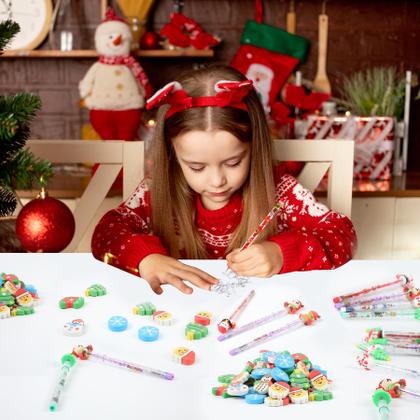 Imagem de Conjunto de lápis de papelaria para festas de Natal com borracha para crianças
