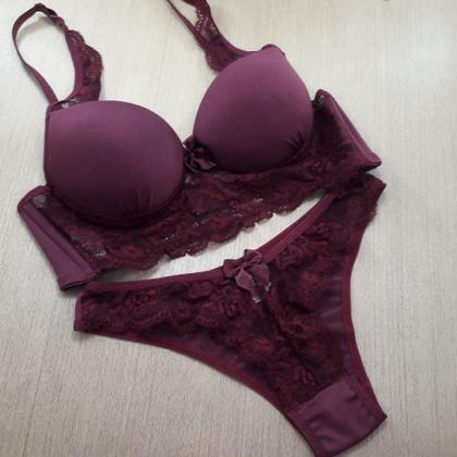 Imagem de Conjunto de lingerie com bojo sensual - Conjunto Iris