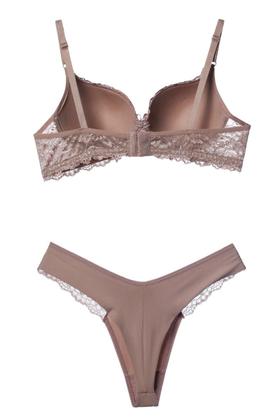 Imagem de Conjunto de Lingerie Com Renda Feminino Sutiã Com Bojo Calcinha Tipo Fio Dental Tecido Duplo Detalhe