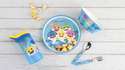 Imagem de Conjunto de louças Zak Designs Baby Shark, prato de 20 cm, tigela de 15 cm