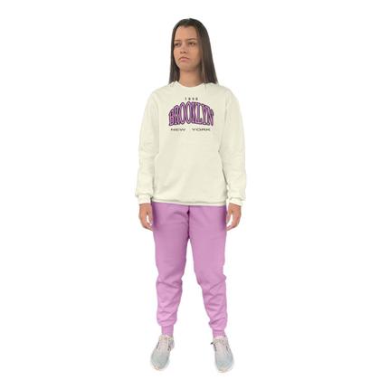 Imagem de Conjunto de Moletom Feminino Blusa Sem Capuz e Calça Jogger Estampado