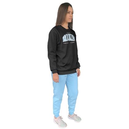Imagem de Conjunto de Moletom Feminino Blusa Sem Capuz e Calça Jogger Estampado