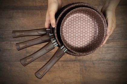 Imagem de Conjunto de Panelas D'ITÁLIA 10 peças Disegno Marrom Teflon