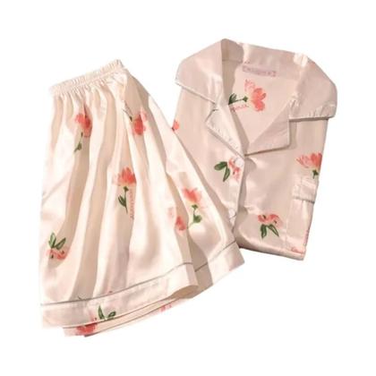 Imagem de Conjunto de Pijama Feminino Verão - Shorts e Top com Estampa de Cerejas