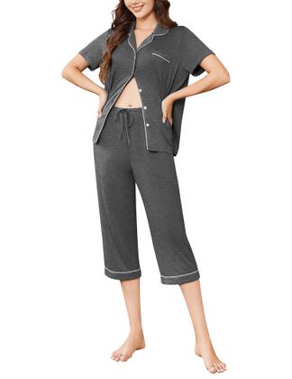 Imagem de Conjunto de pijamas Ekouaer Capri para mulheres cinza escuro tamanho M