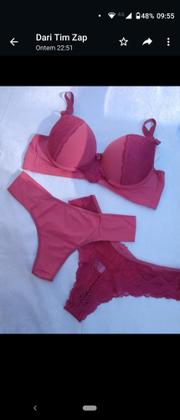 Imagem de Conjunto de Rendado Sutiã c Bojo Duas Calcinhas 