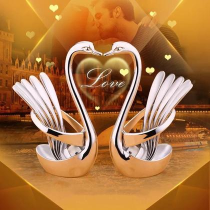 Imagem de Conjunto De Talheres Portátil De Aço Inoxidável Com Garfo E Colher Com Armazenamento De Mesa De Rack