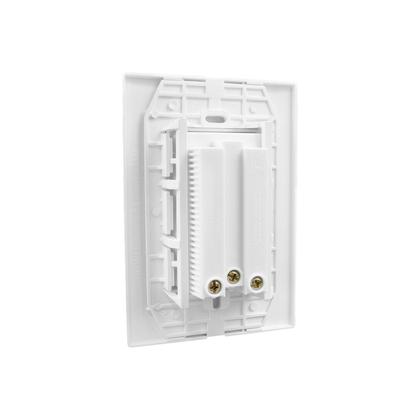 Imagem de Conjunto Espelho Monobloco 4x2 com 3 tomadas 20A 250V~ Linha Vivaz Ilumi - 78124