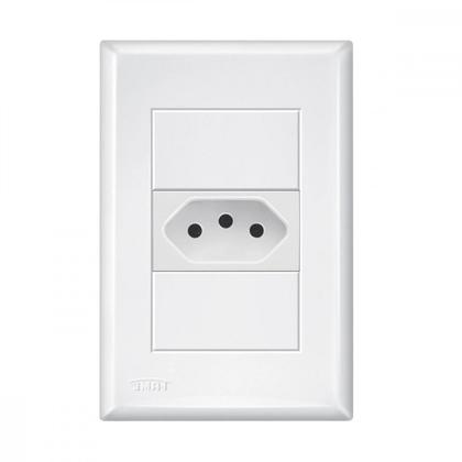 Imagem de Conjunto Fame Evidence 4X2 Branco Com Placa (1Tomada 10A)