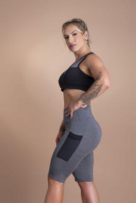 Imagem de Conjunto Feminino Bermuda Fitness Cintura Alta Com Bolso Tela E Top Com Tela Academia Treino F7 NEW STYLE