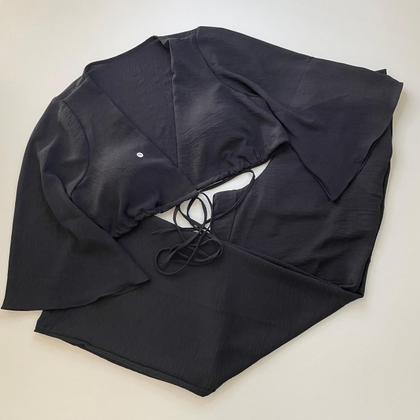 Imagem de Conjunto Feminino Calça Pantalona Preta e Cropped Social Manga Morcego Amarração Bojo Confortável Elegante Festa Outono Inverno