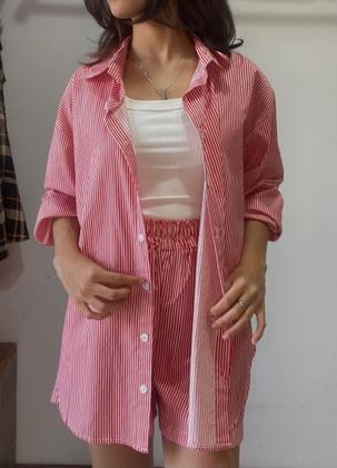 Imagem de conjunto feminino de short e camisa