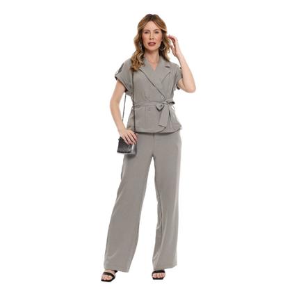 Imagem de Conjunto Feminino Elegante com Blazer de Manga japonesa e Calça Reta tecido lolis twill hzcon007