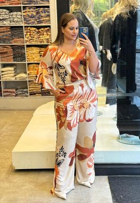Imagem de Conjunto Feminino Plus Size Estampa flores