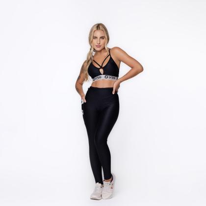 Conjunto Fitness Calça Legging Bolso E Top Tiras Bojo Poliamida - ORBIS FITNESS Imagem de Conjunto Fitness Calça Legging Bolso E Top Tiras Bojo Poliamida